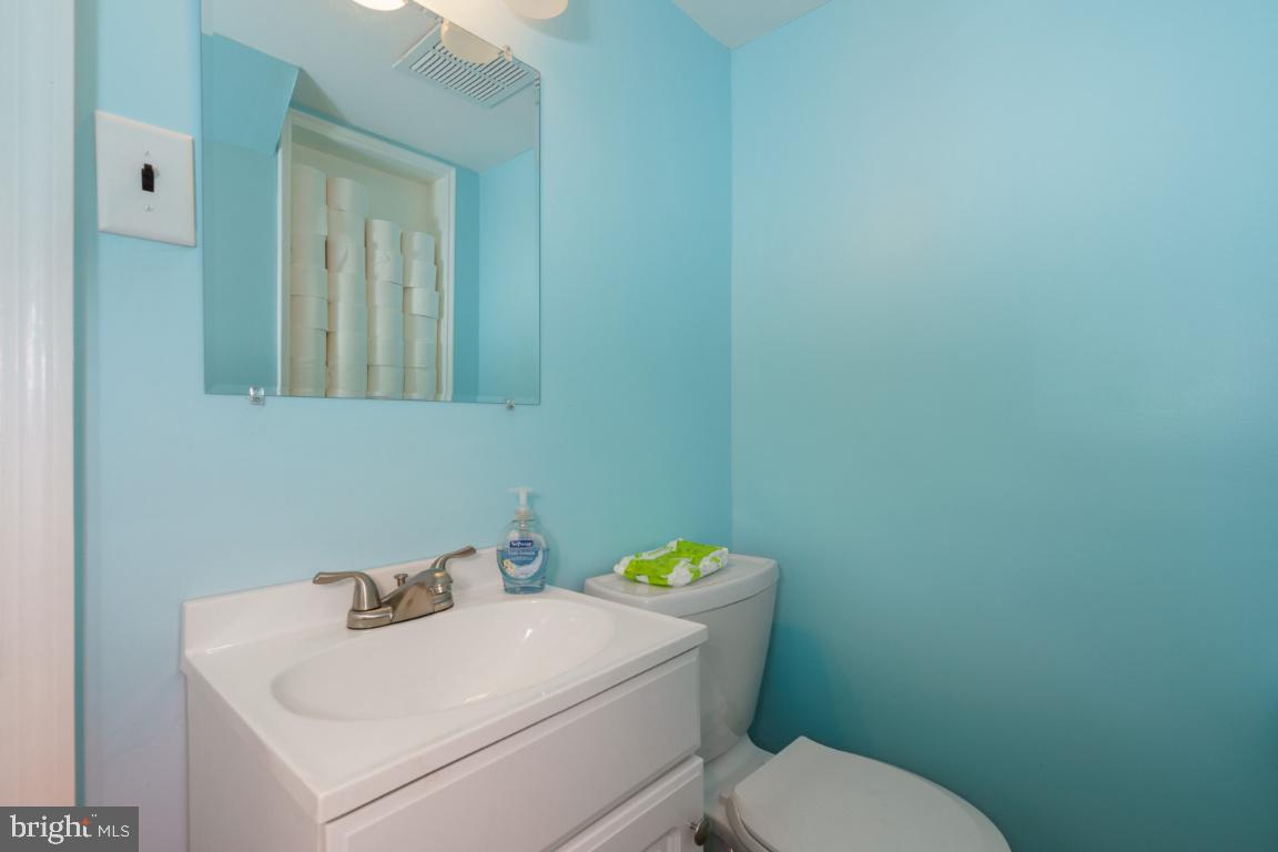 3512 Dows Road Philadelphia, PA 19154 - Photo 17 of 25