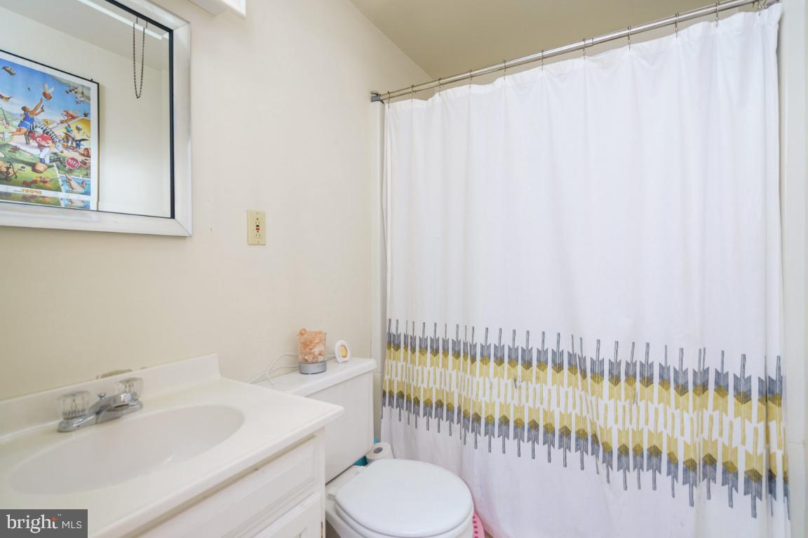 3512 Dows Road Philadelphia, PA 19154 - Photo 19 of 25