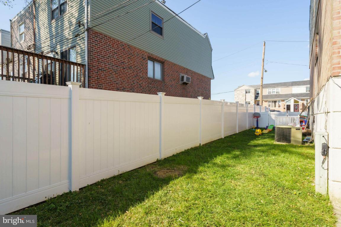 3512 Dows Road Philadelphia, PA 19154 - Photo 23 of 25
