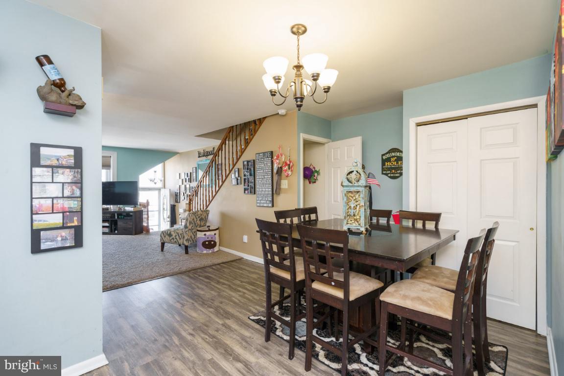 3512 Dows Road Philadelphia, PA 19154 - Photo 5 of 25