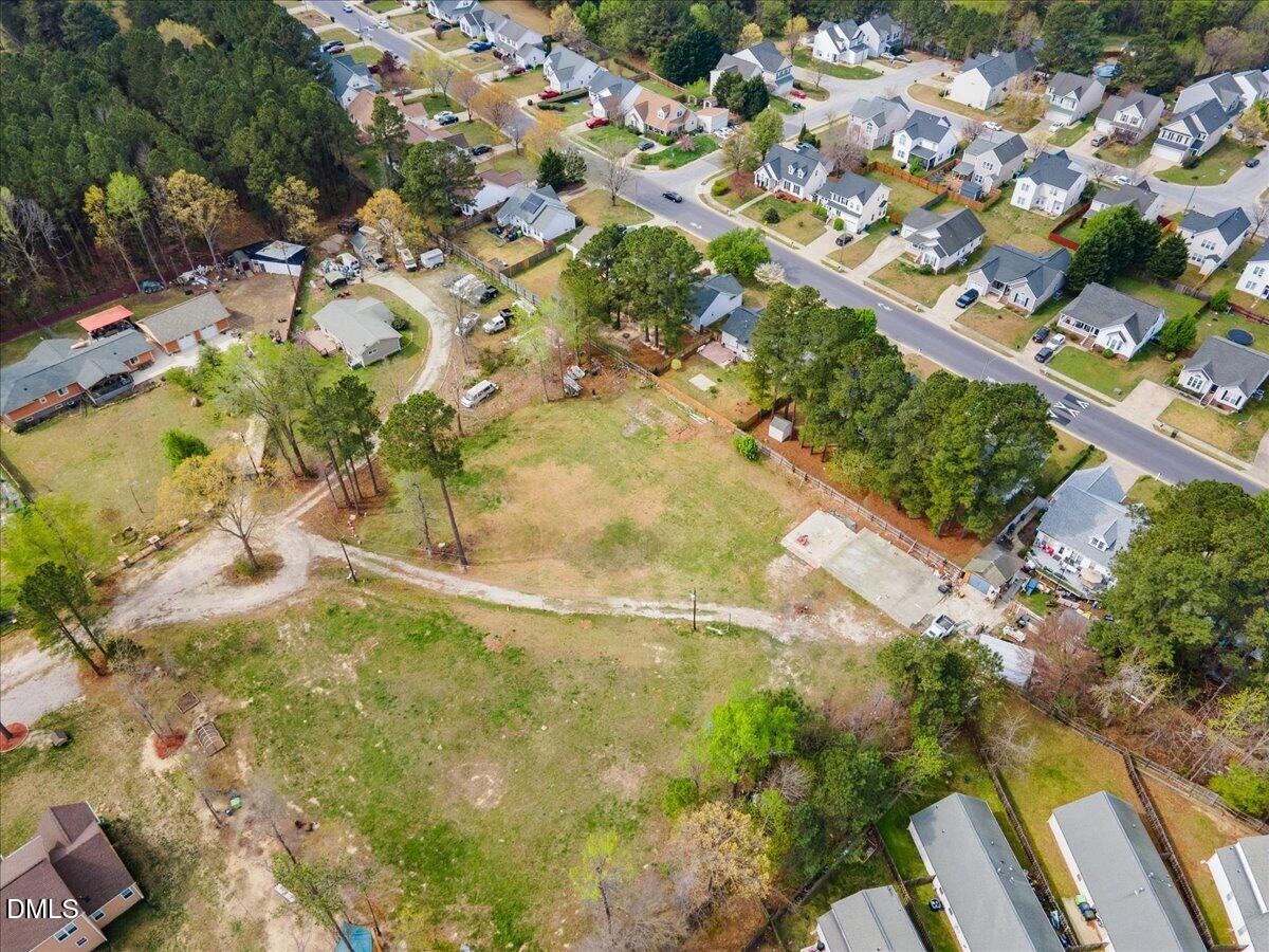 7201 Applecreek Court Raleigh, NC 27610 - Photo 5 of 17 a view of a city