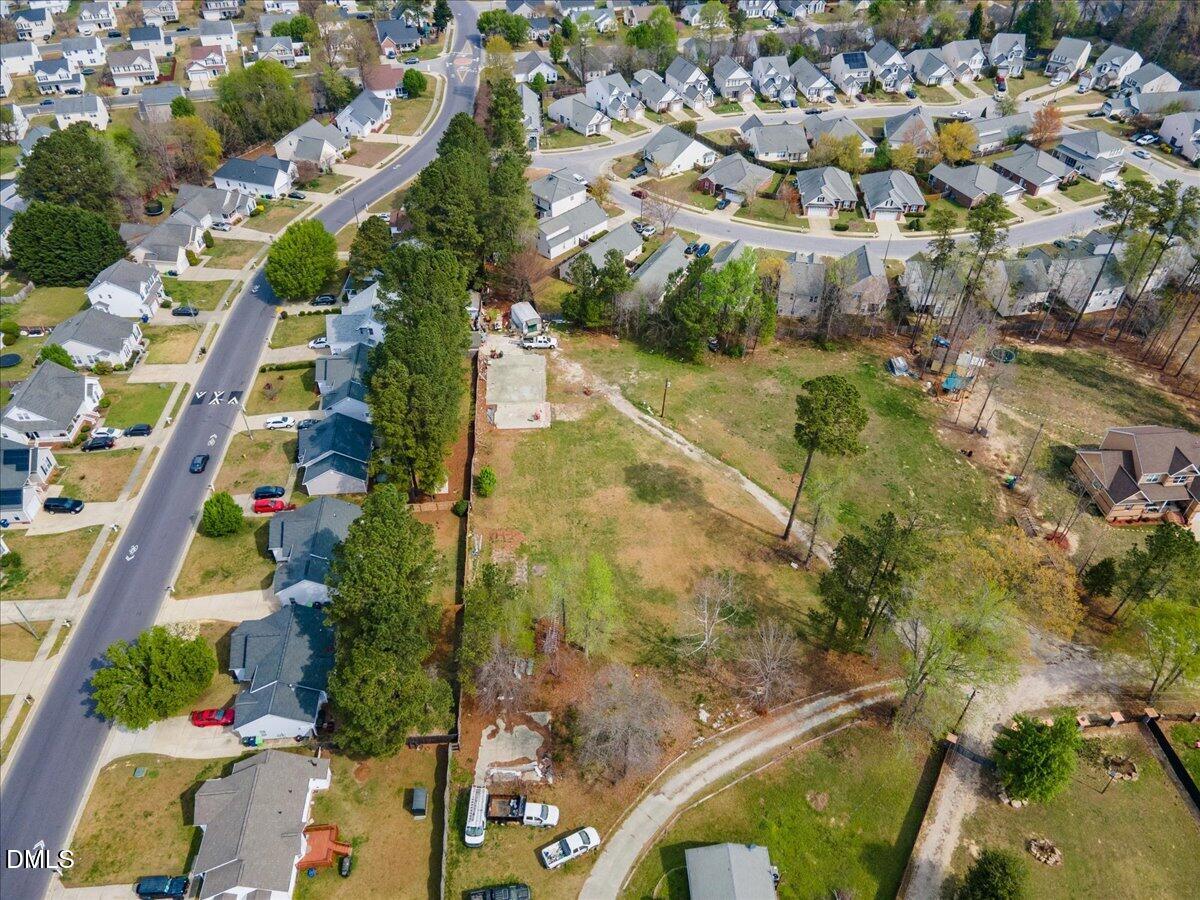 7201 Applecreek Court Raleigh, NC 27610 - Photo 9 of 17 a view of building