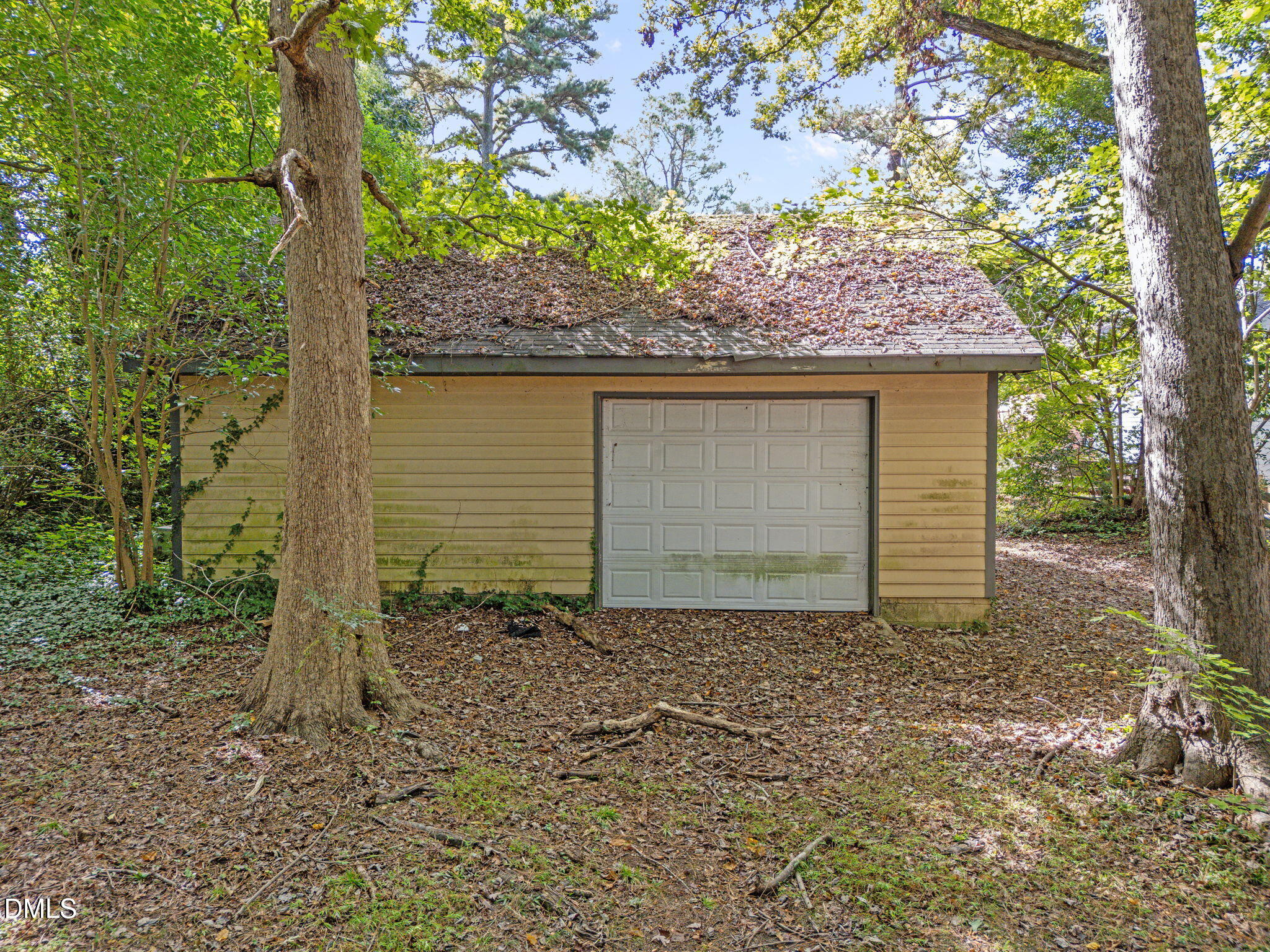 2811 Haven Road Raleigh, NC 27610 - Photo 27 of 45 13-web-or-mls-DJI_20251003110419_0630_D