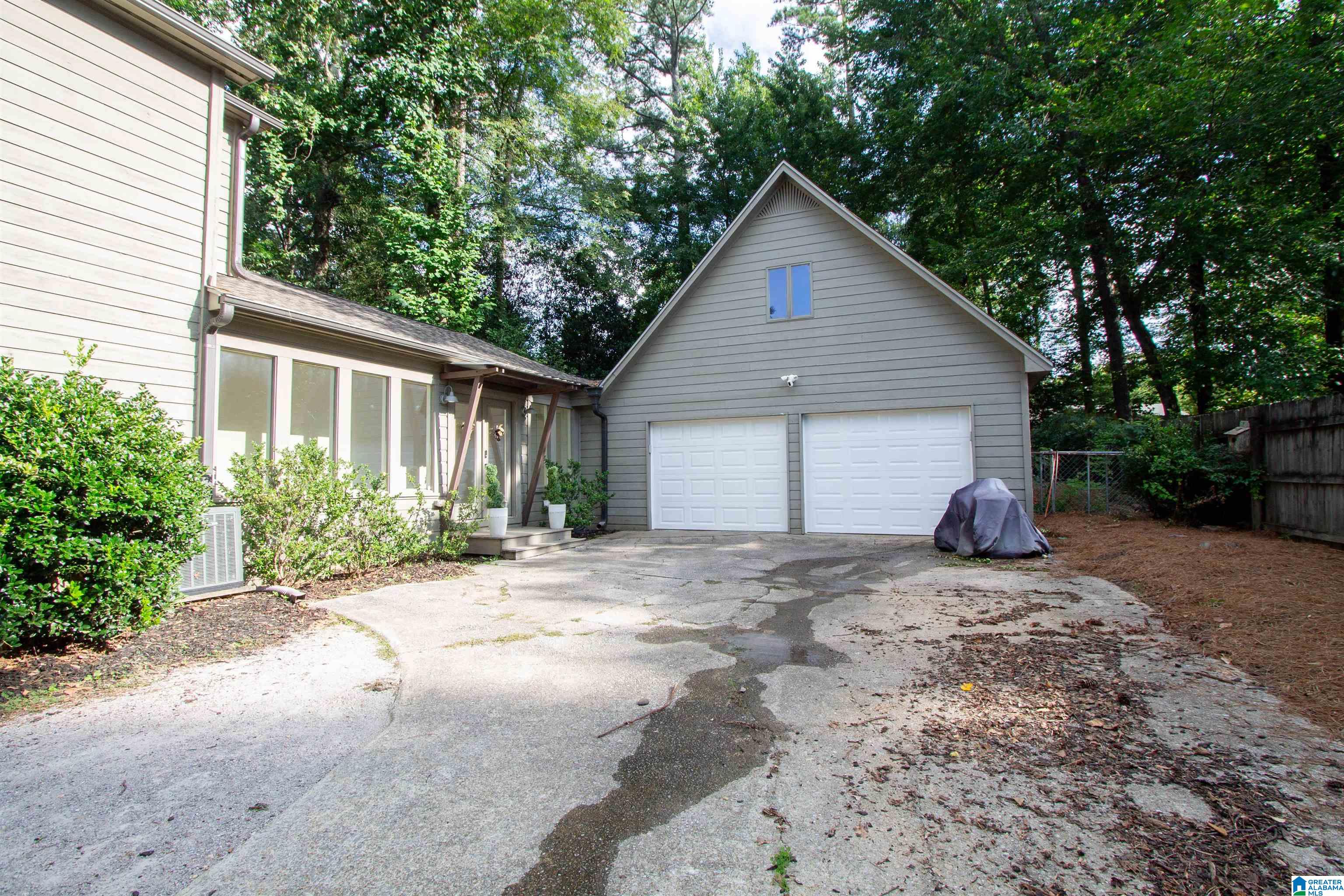3295 Greendale Road Birmingham, AL 35243 - Photo 3 of 66