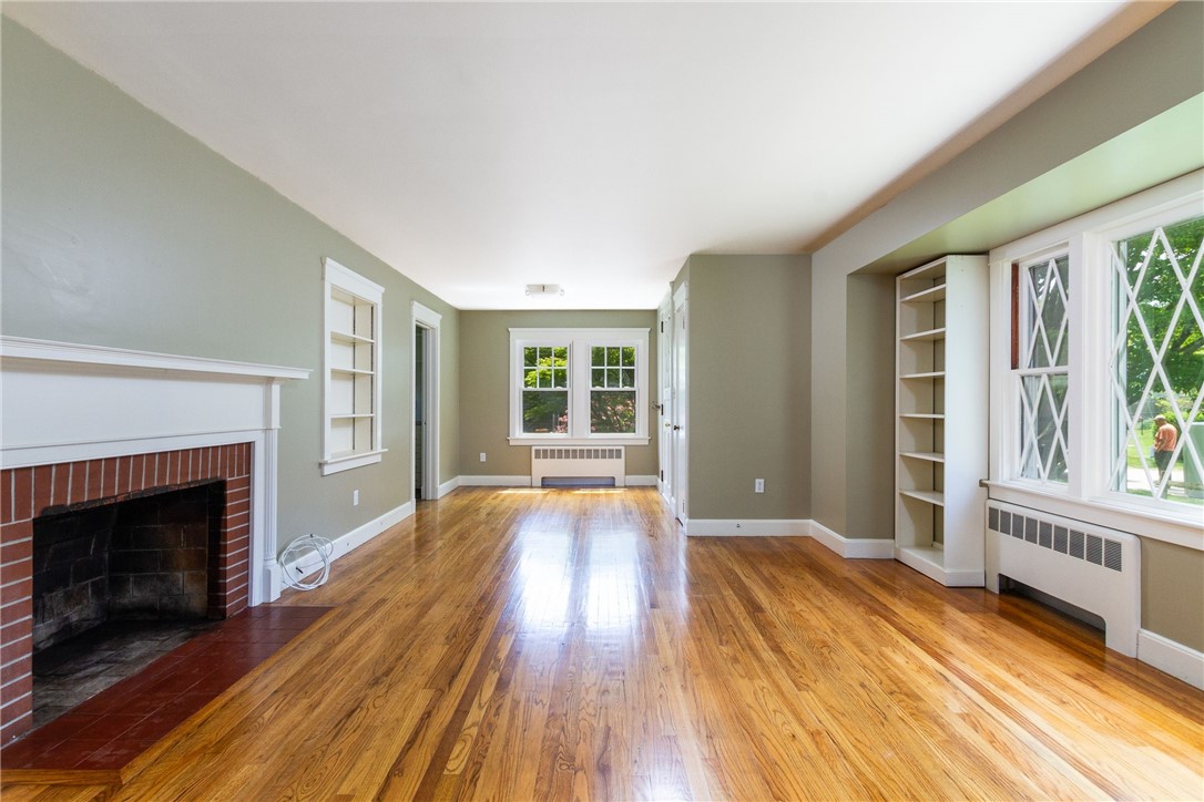 11 Shields Street Newport, RI 02840 - Photo 13 of 33
