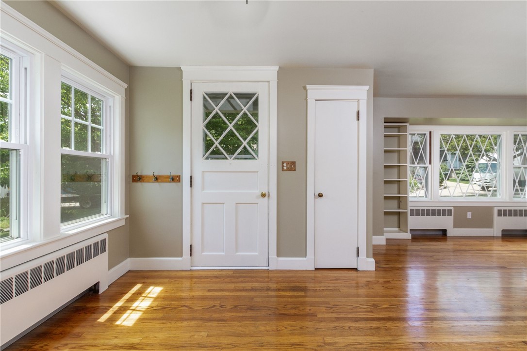 11 Shields Street Newport, RI 02840 - Photo 15 of 33