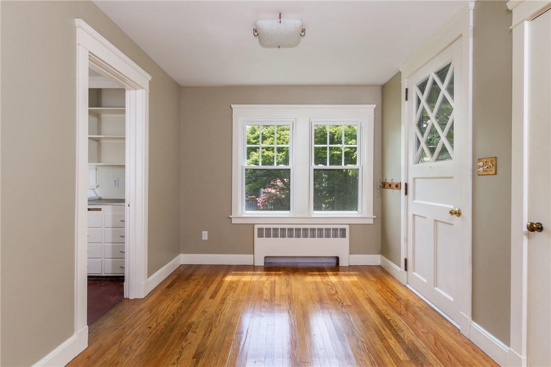 11 Shields Street Newport, RI 02840 - Photo 16 of 33