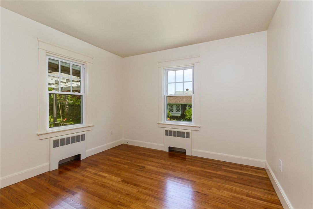 11 Shields Street Newport, RI 02840 - Photo 27 of 33