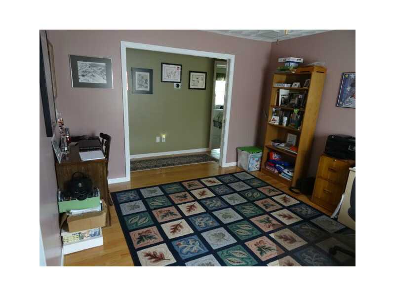 17 Kiley Way Coventry, RI 02816 - Photo 22 of 24 Studio/Study/Office.
