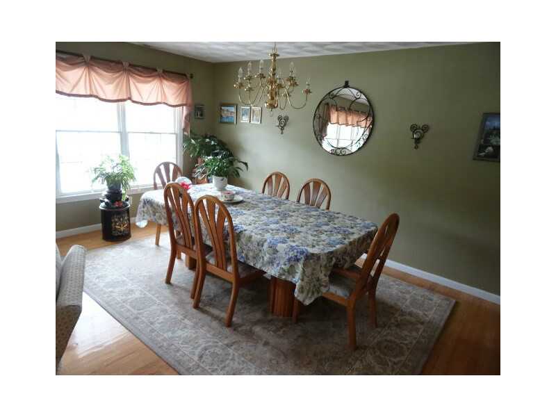 17 Kiley Way Coventry, RI 02816 - Photo 4 of 24 Dining Room.