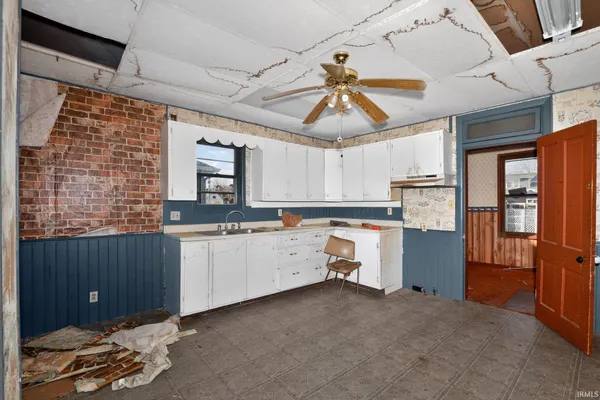 $49,994 | 222 East 5th Street, Peru, IN 46970