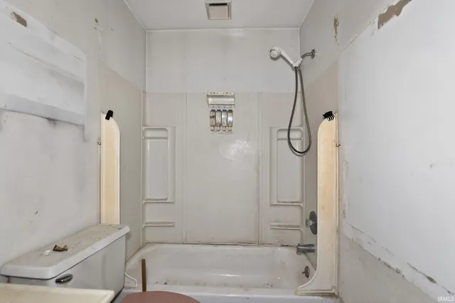 $59,900 | 222 East 5th Street, Peru, IN 46970