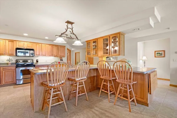 $282,000 | 1848-2 East 20th Court, Unit 2402, Arkdale, WI 54613