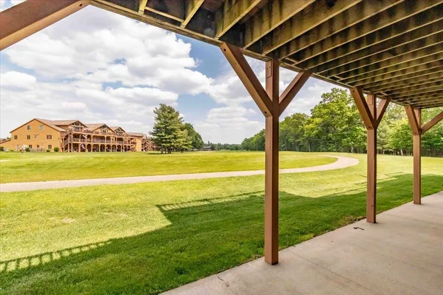 $282,000 | 1848-2 East 20th Court, Unit 2402, Arkdale, WI 54613