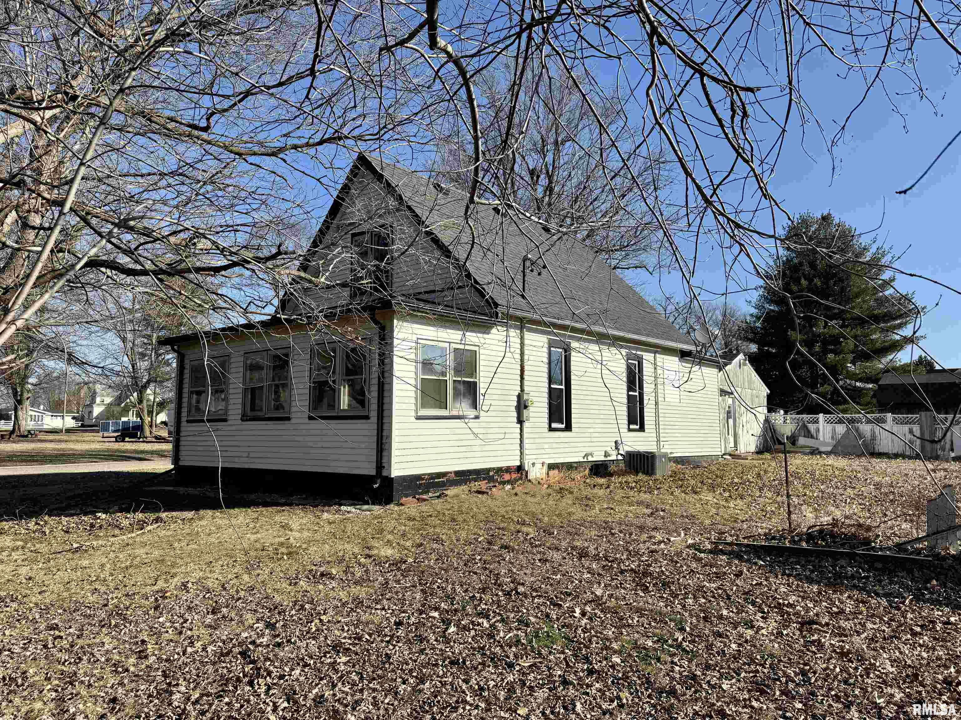 211 West Liberty Street Table Grove, IL 61482 - Photo 22 of 22