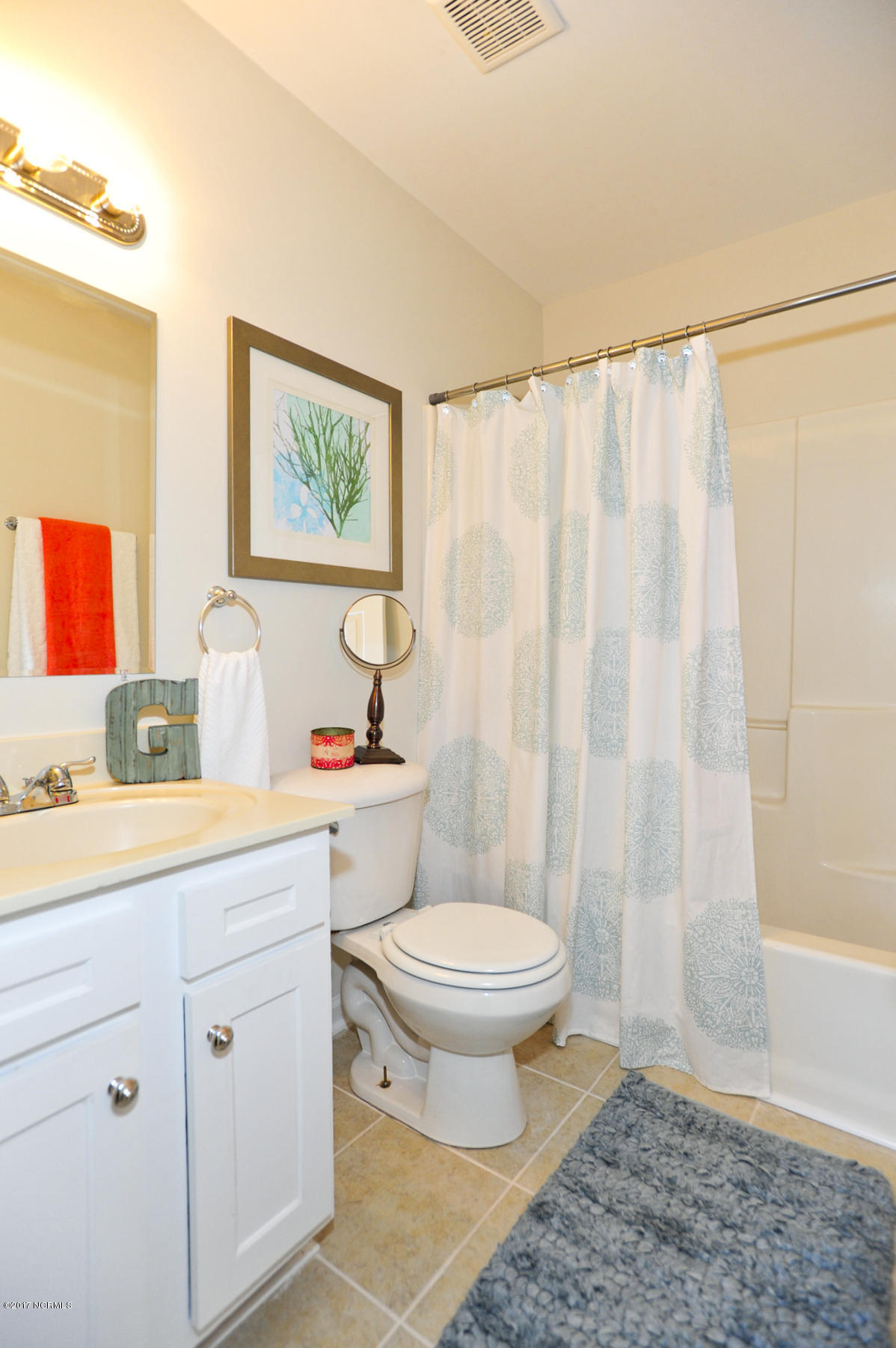 2050 Derby Run Road Jacksonville, NC 28546 - Photo 23 of 28 Hall bathroom with new paint & fixtures