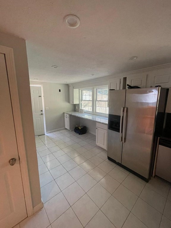 952 Head Of Bay Road Duxbury, MA 02332 - Photo 7 of 12 Gallery Image 7