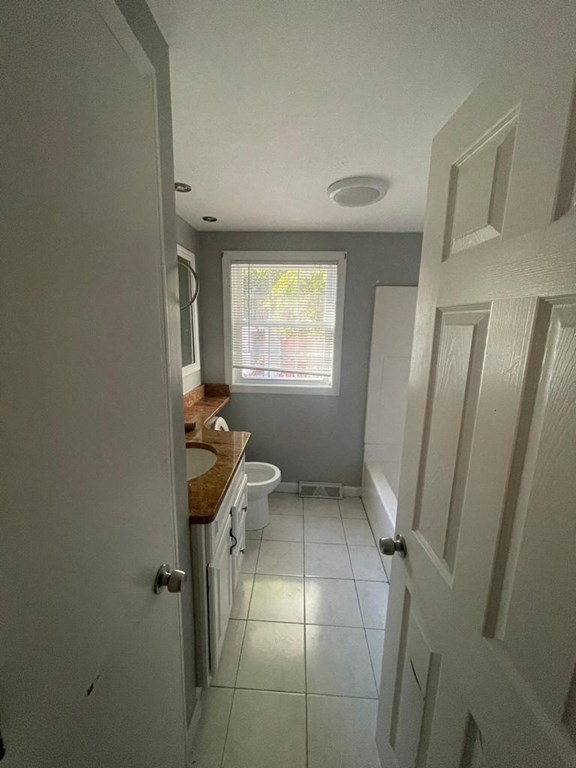 952 Head Of Bay Road Duxbury, MA 02332 - Photo 10 of 12 Gallery Image 10