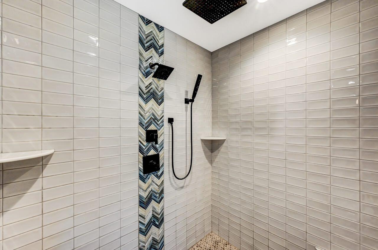 599 Behrens Road Jim Thorpe, PA 18229 - Photo 49 of 110 Primary Shower