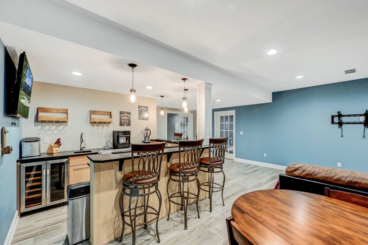 599 Behrens Road Jim Thorpe, PA 18229 - Photo 68 of 110 Great Room Wet Bar