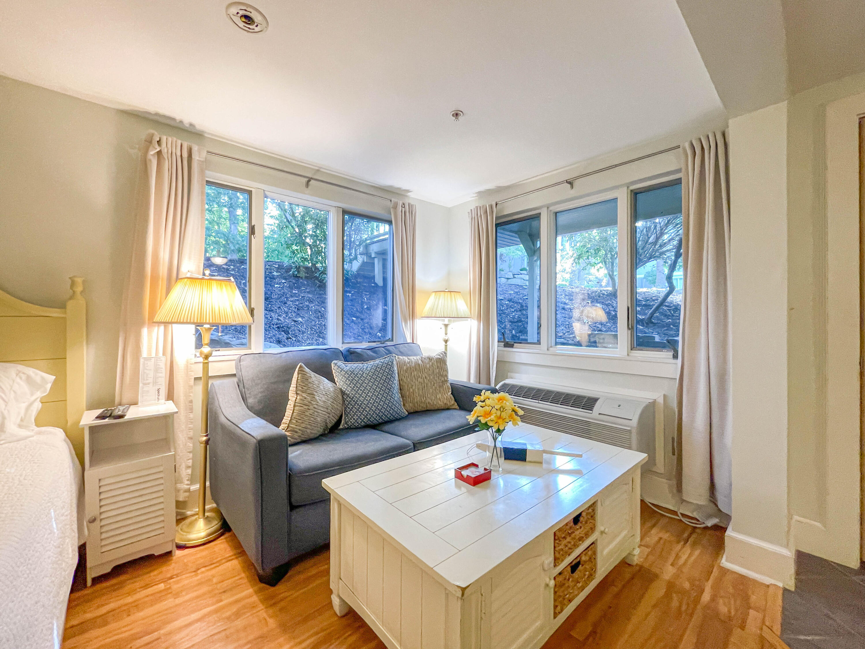 304 Eddy Road, Unit 201 Edgecomb, ME 04556 - Photo 13 of 35 304 Eddy Rd Edgecomb #201 -12