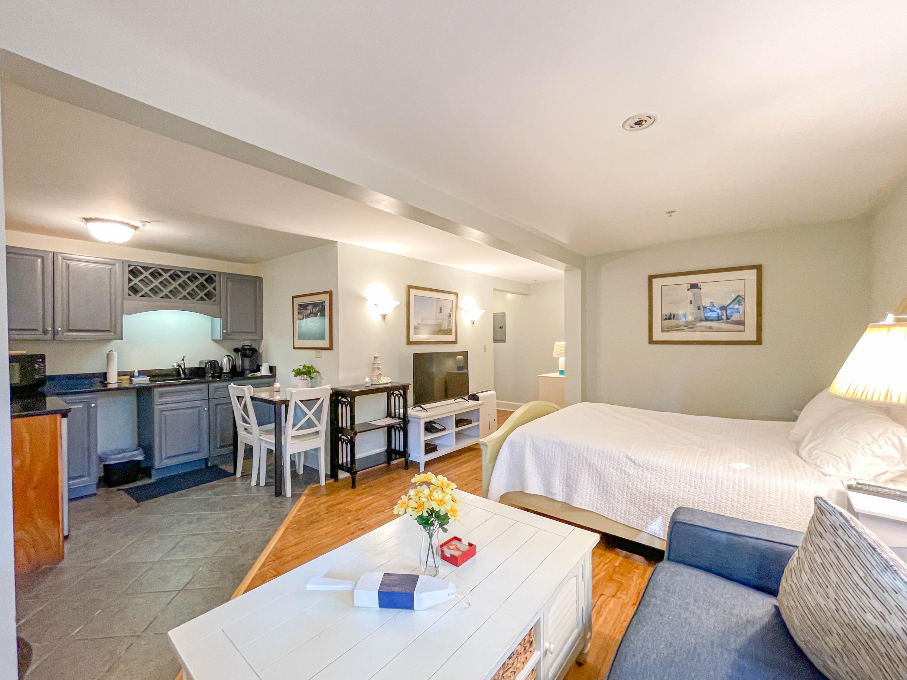 304 Eddy Road, Unit 201 Edgecomb, ME 04556 - Photo 17 of 35 304 Eddy Rd Edgecomb #201 -16