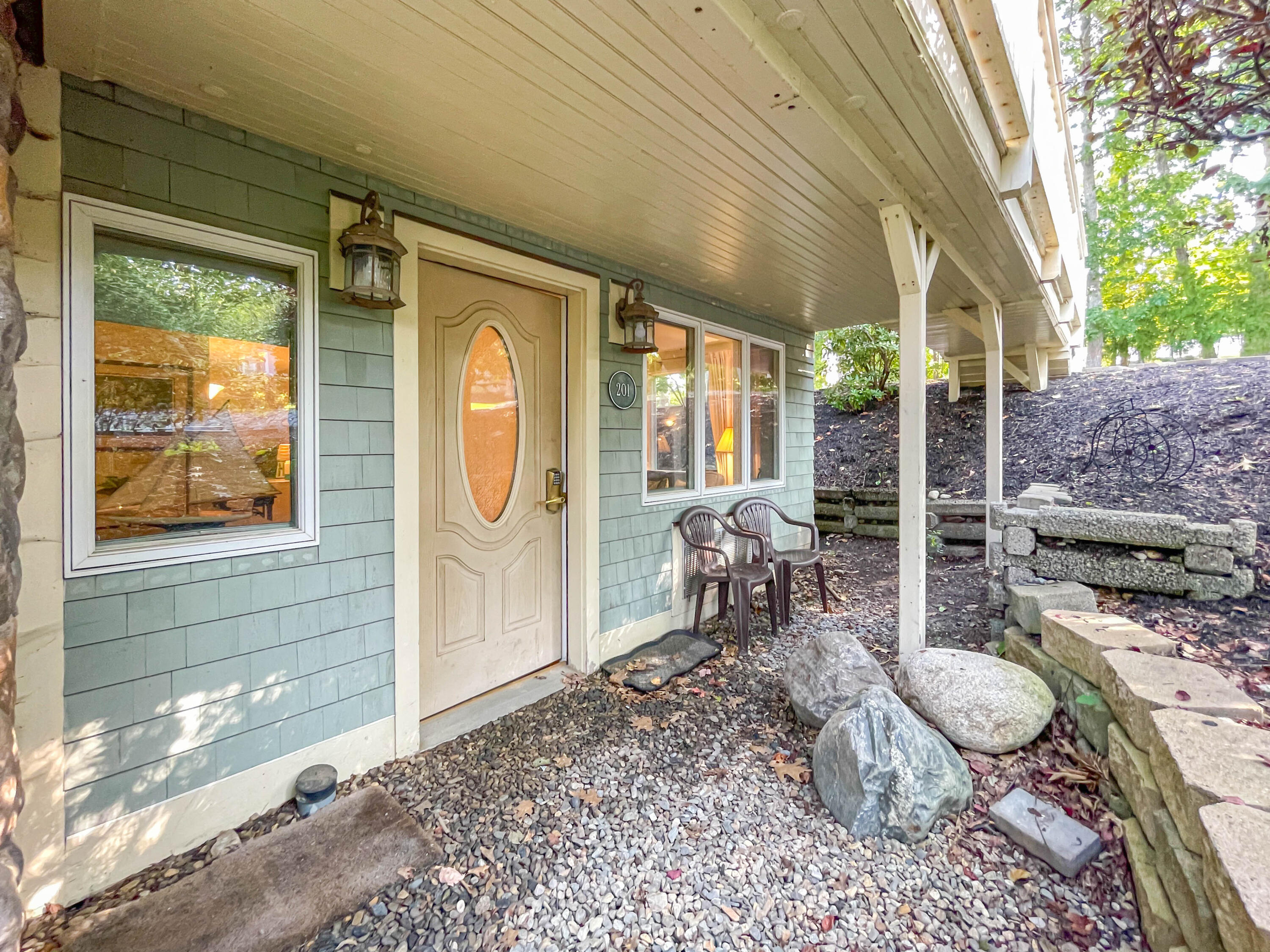 304 Eddy Road, Unit 201 Edgecomb, ME 04556 - Photo 28 of 35 304 Eddy Rd Edgecomb #201 -43