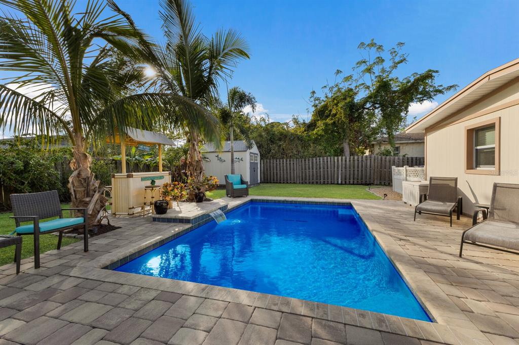 1898 Wharf Road Sarasota, FL 34231 - Photo 26 of 42 Pool