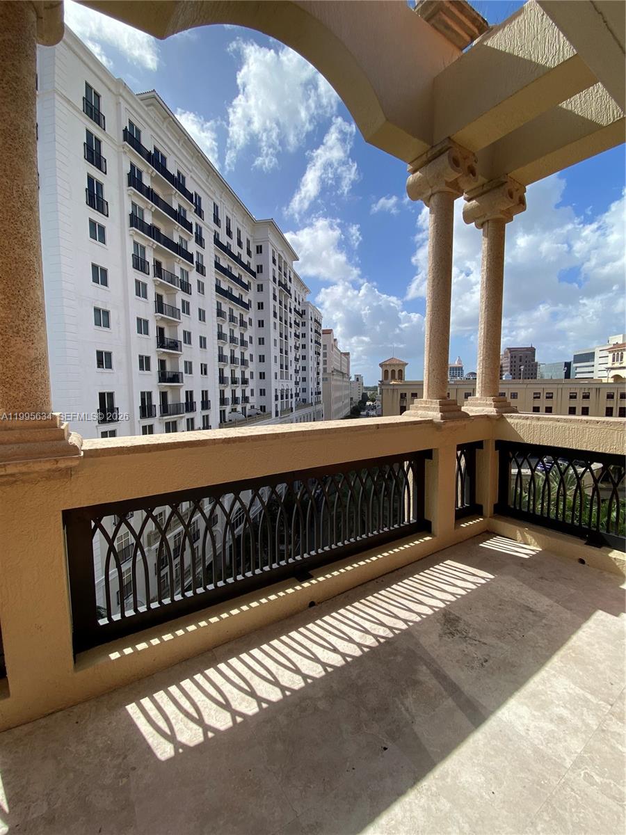 55 Merrick Way, Unit 800 Coral Gables, FL 33134 - Photo 2 of 33 a view of balcony with city view