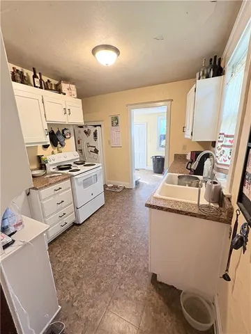 $145,000 | 11317 East Winner Road, Independence, MO 64052