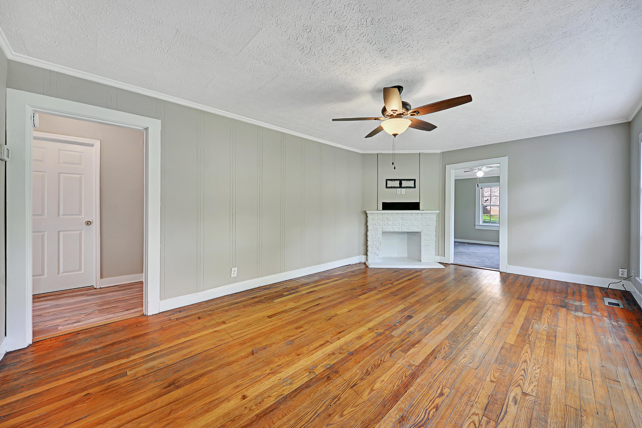 822 Deaderick Road Knoxville, TN 37920 - Photo 13 of 24 Gallery Image 13