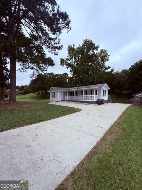 6790 Queen Mill Road Southeast Mableton, GA 30126 - Photo 5 of 27 Gallery Image 5