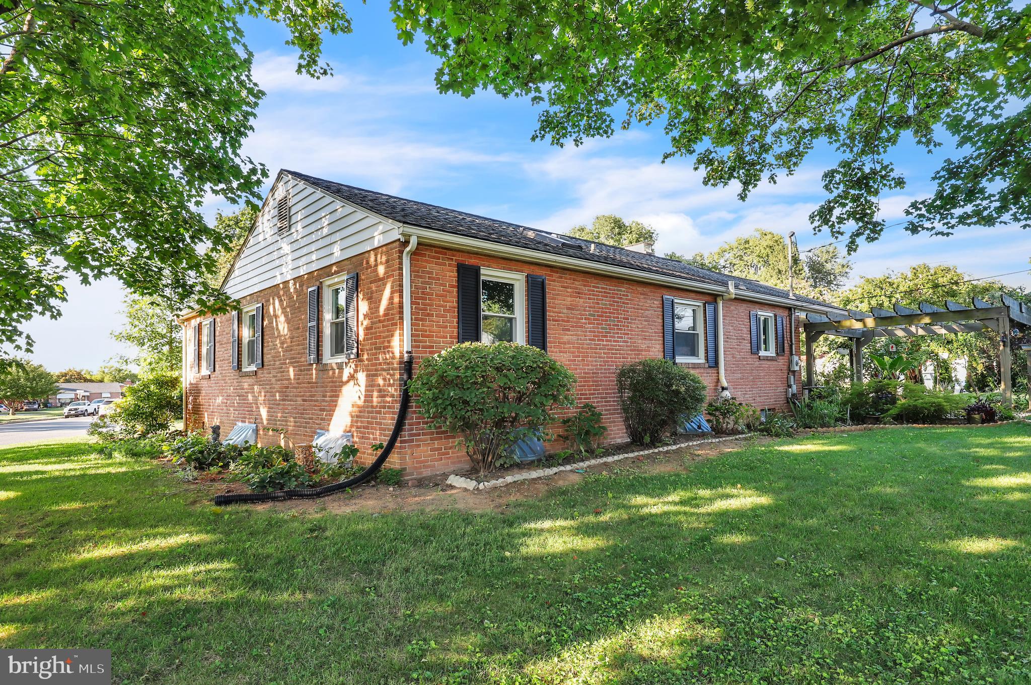 921 Shawnee Drive Frederick, MD 21701 - Photo 28 of 32