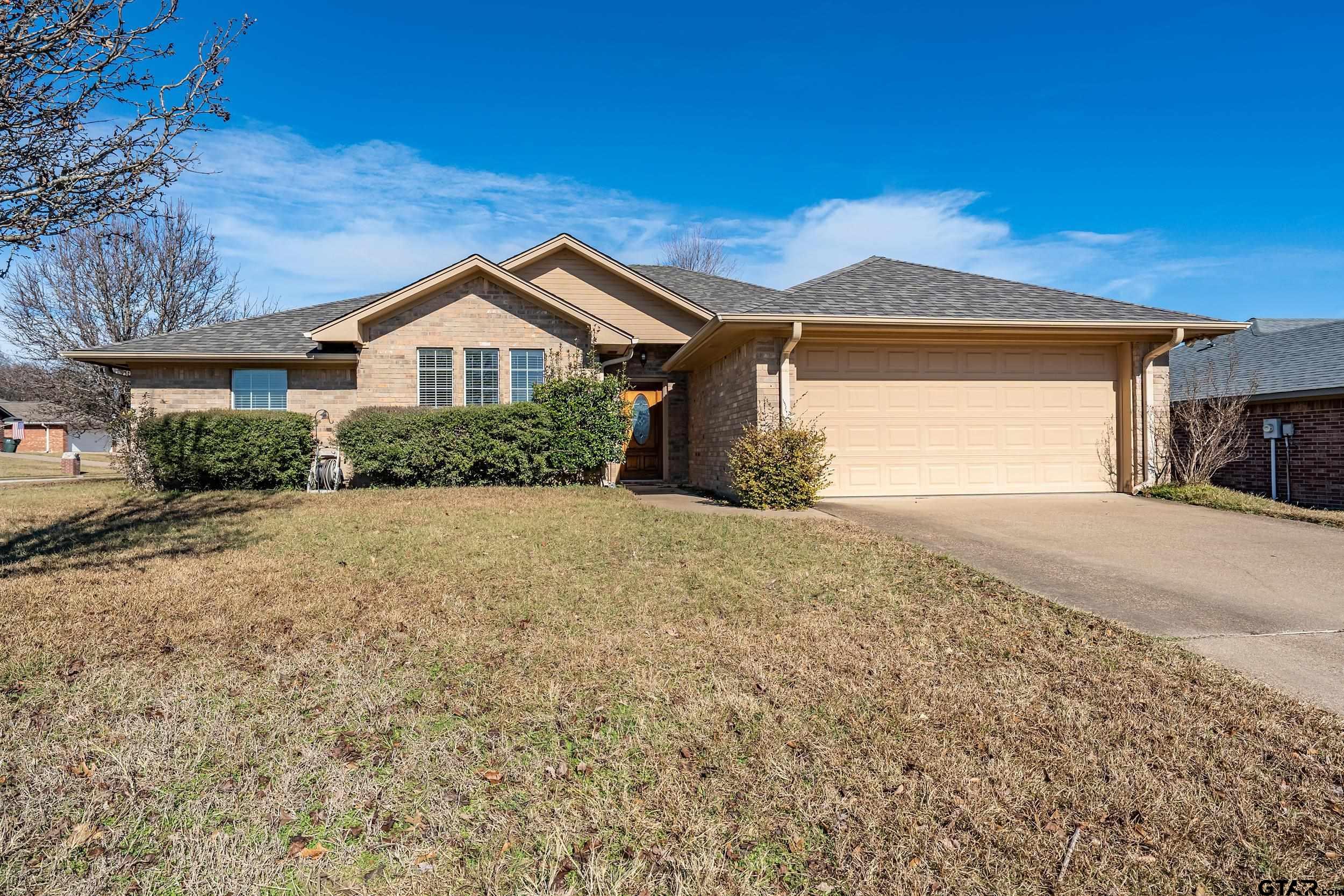 20081 Bluegrass Circle Flint, TX 75762 - Photo 20 of 24 a front view of a house with a yard