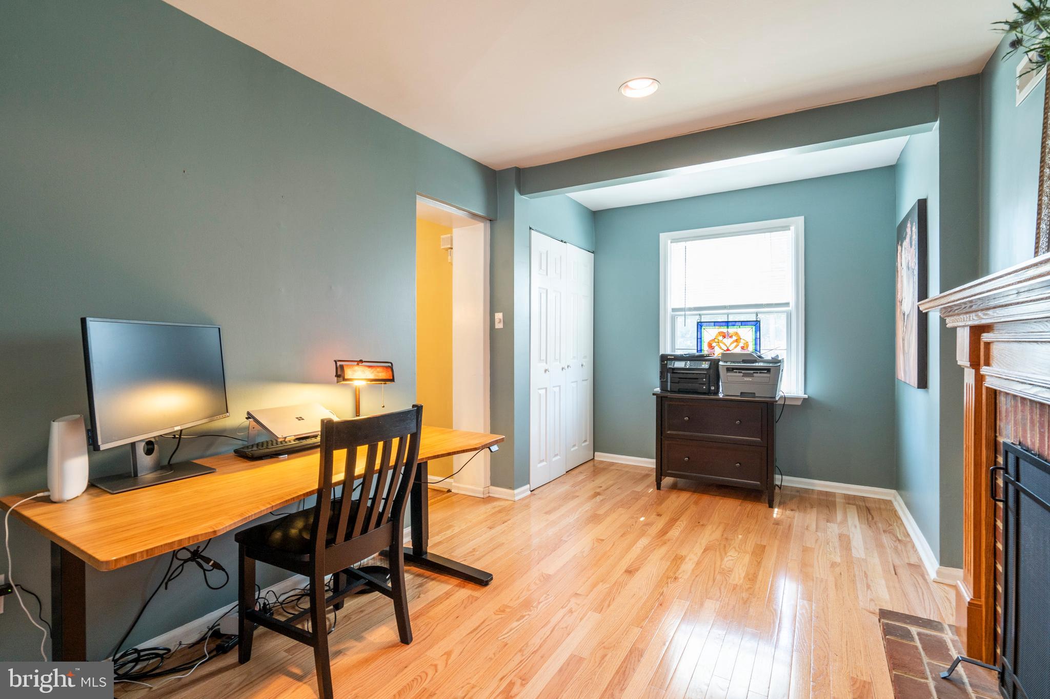 1600 Hampton Road Havertown, PA 19083 - Photo 12 of 31 Den/Office/Family Room