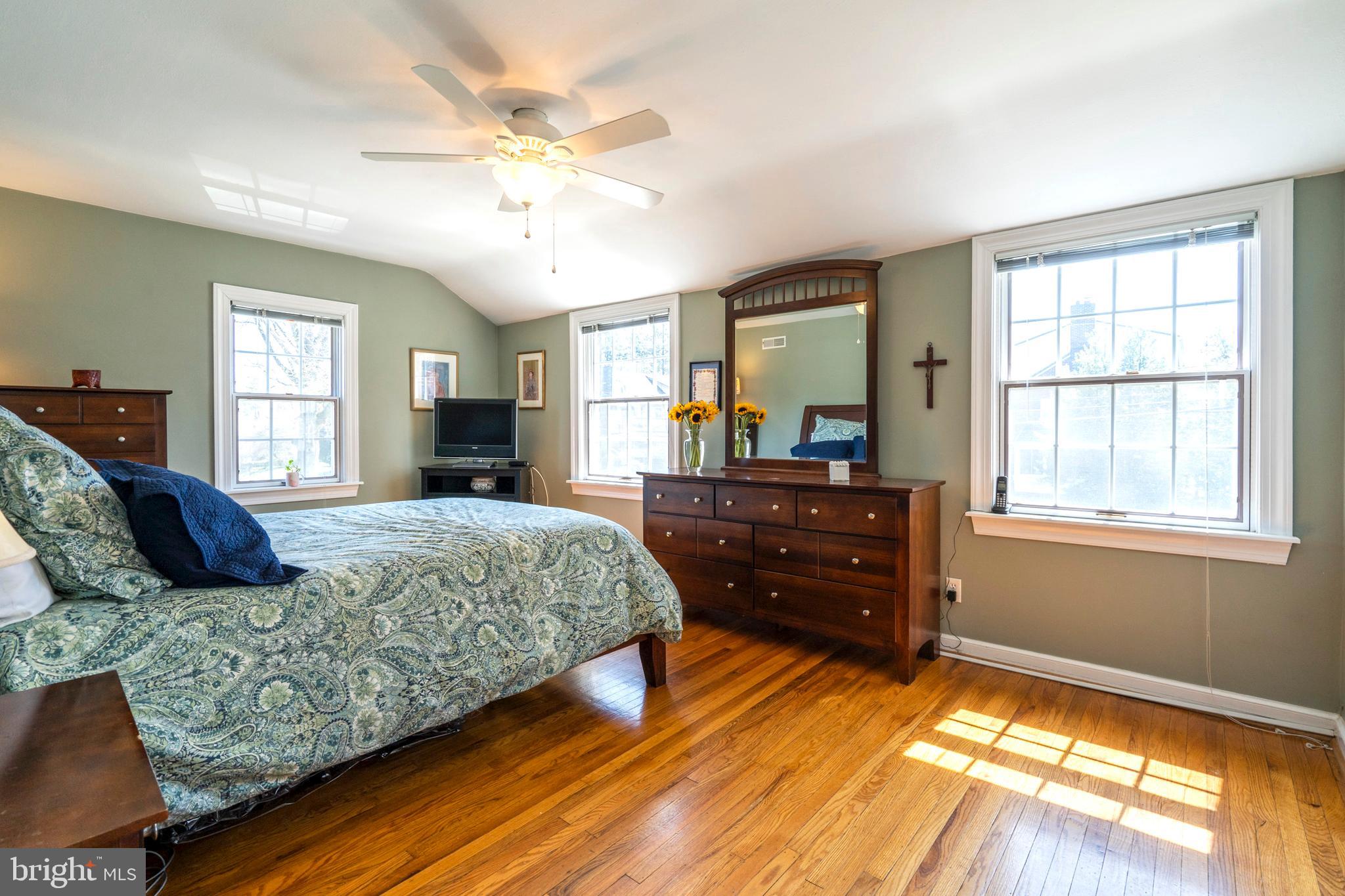 1600 Hampton Road Havertown, PA 19083 - Photo 16 of 31 Master Bedroom