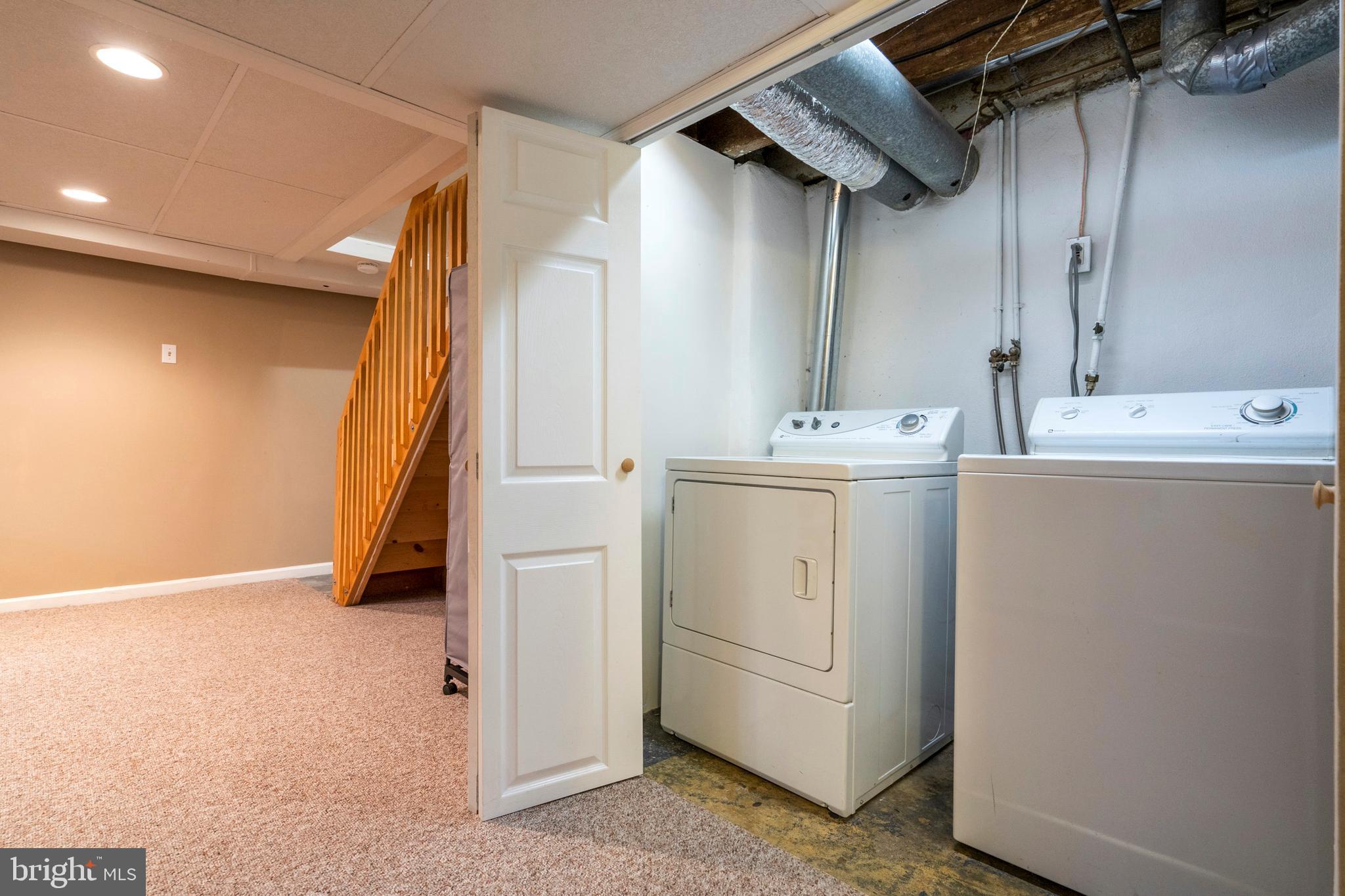 1600 Hampton Road Havertown, PA 19083 - Photo 25 of 31 Laundry