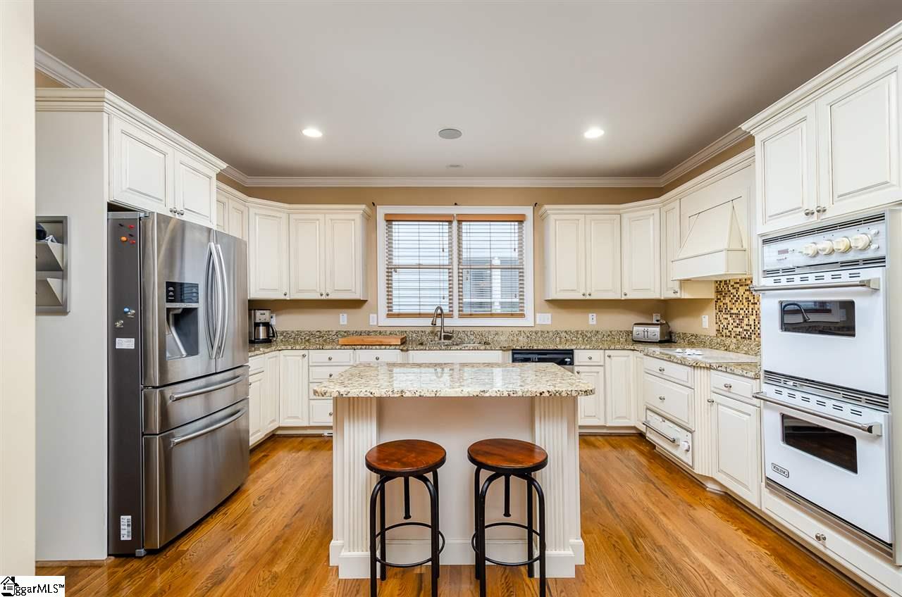 722 Rutherford Road Greenville, SC 29609 - Photo 11 of 32 Gallery Image 11