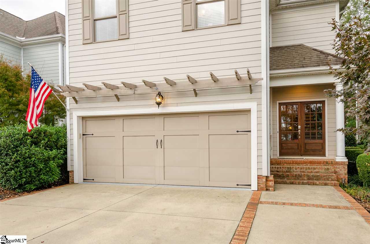 722 Rutherford Road Greenville, SC 29609 - Photo 4 of 32 Gallery Image 4