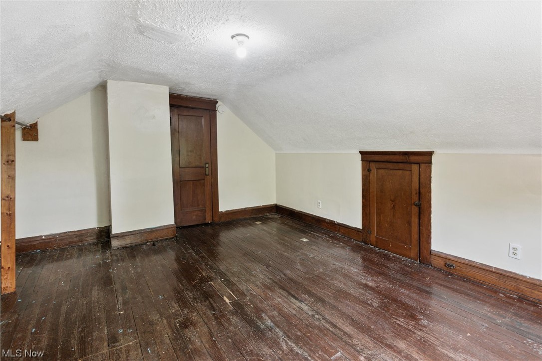10229 Baltic Road Cleveland, OH 44102 - Photo 28 of 35 Gallery Image 28
