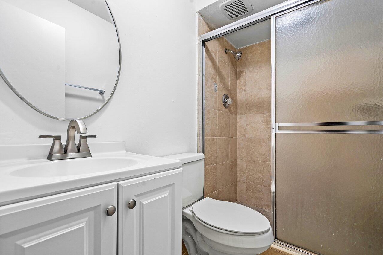 22725 Southwest 66th Avenue, Unit 204 Boca Raton, FL 33428 - Photo 18 of 28 018-22725Southwest66thAvenue-204-BocaRat