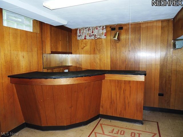 9908 Snow Road Cleveland, OH 44130 - Photo 19 of 25 Gallery Image 19