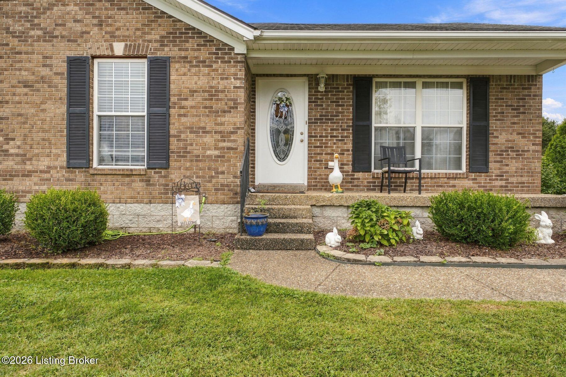 375 Forest Ridge Drive Mount Washington, KY 40047 - Photo 4 of 31 photo_online_003