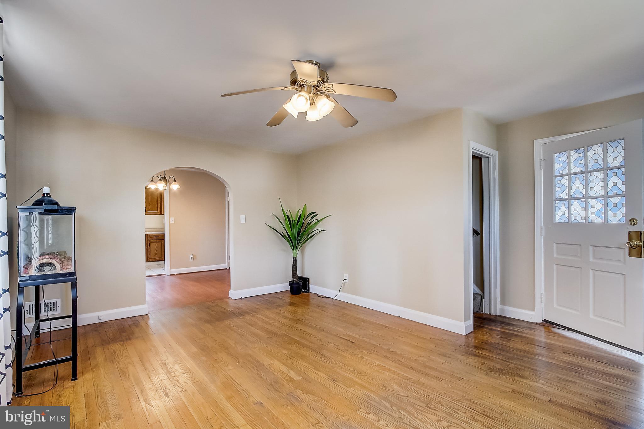 1833 Ellinwood Road Rosedale, MD 21237 - Photo 4 of 33