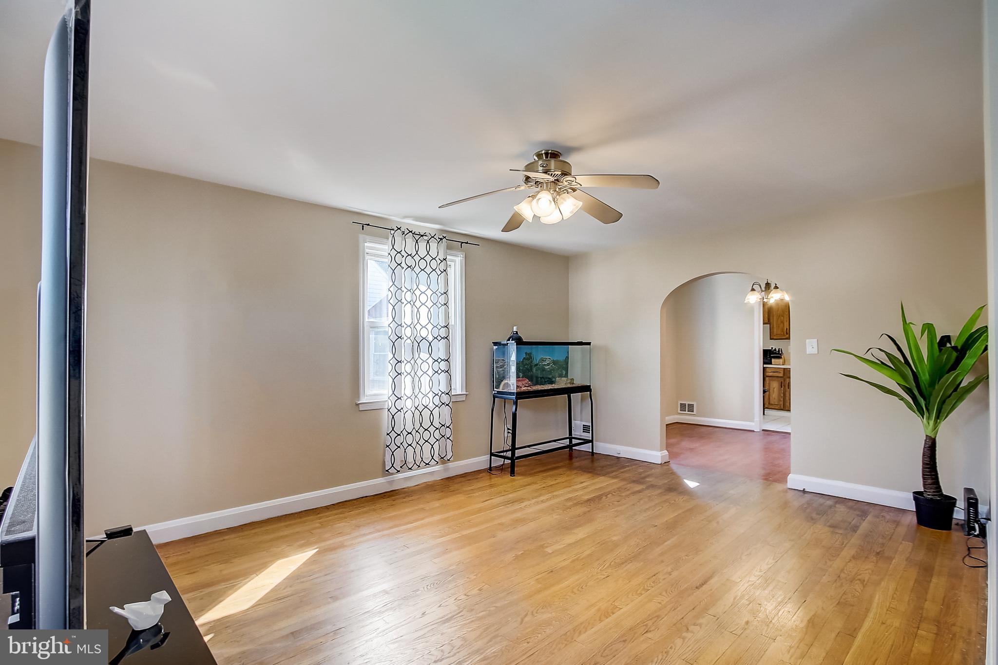 1833 Ellinwood Road Rosedale, MD 21237 - Photo 5 of 33