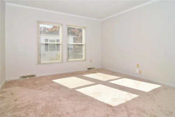 $375,000 | 131 Little Pond Road, South Kingstown, RI 02879