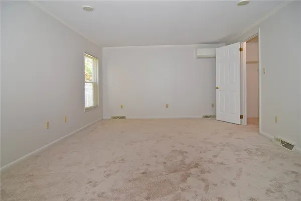 $375,000 | 131 Little Pond Road, South Kingstown, RI 02879