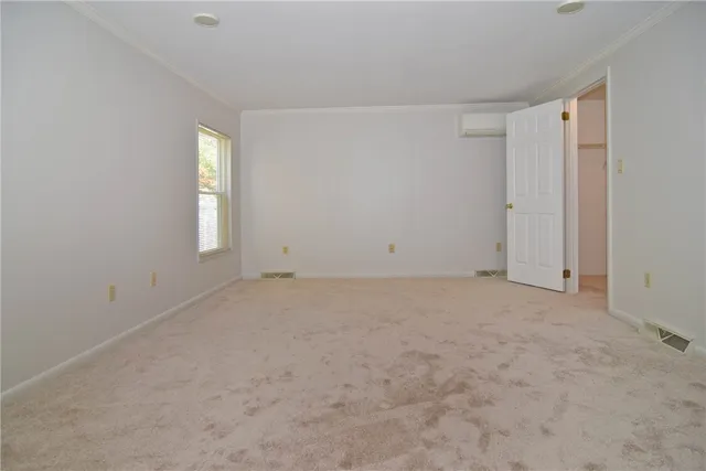 $375,000 | 131 Little Pond Road, South Kingstown, RI 02879