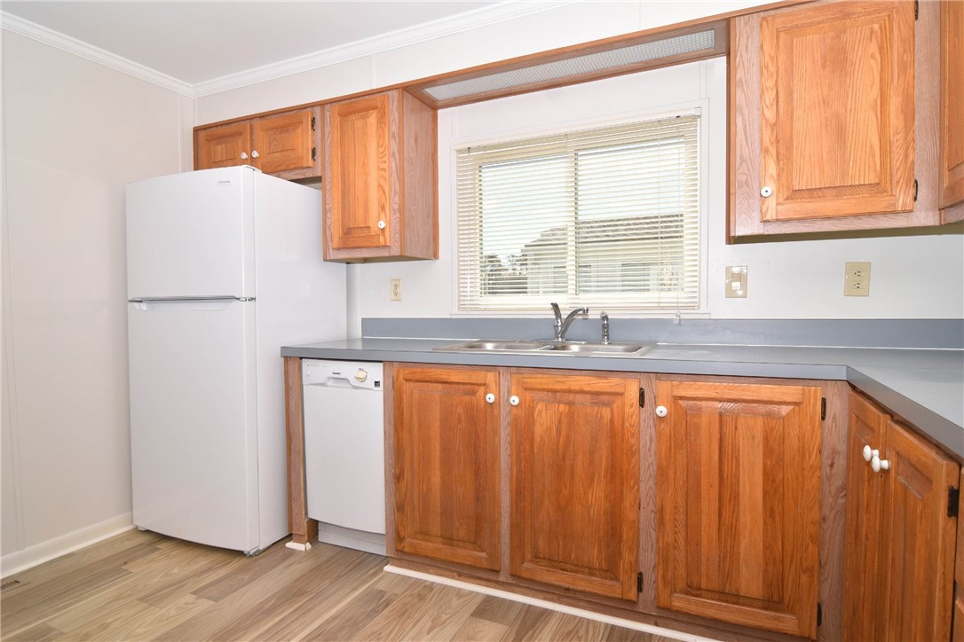 131 Little Pond Road South Kingstown, RI 02879 - Photo 8 of 27