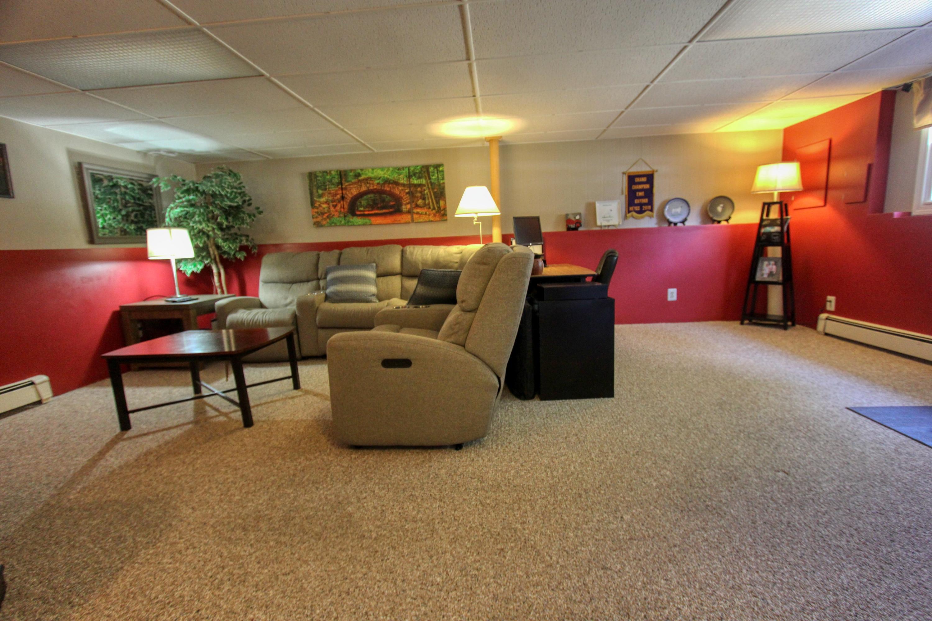 1137 Hotel Road Auburn, ME 04210 - Photo 21 of 35 IMG_4299_28